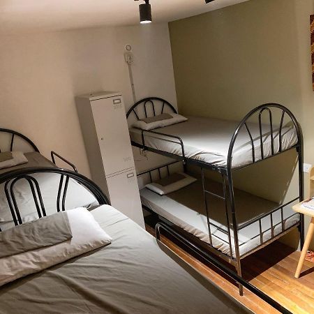 Hornbill'S Nest Kuching Hostel Екстериор снимка