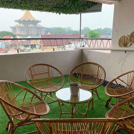 Hornbill'S Nest Kuching Hostel Екстериор снимка