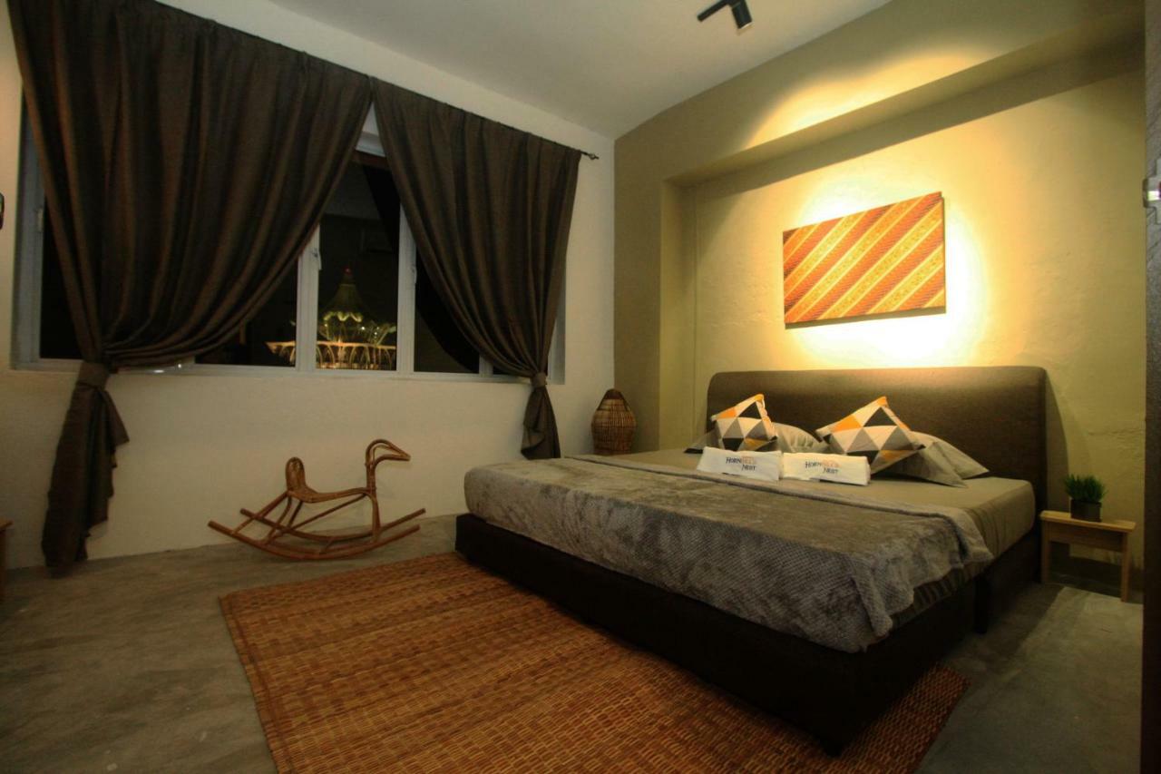 Hornbill'S Nest Kuching Hostel Екстериор снимка