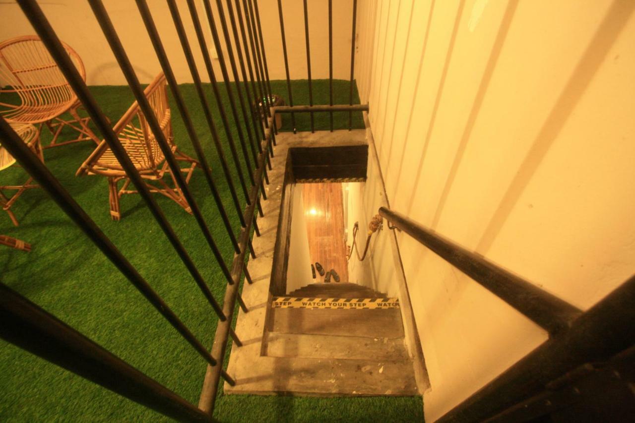 Hornbill'S Nest Kuching Hostel Екстериор снимка
